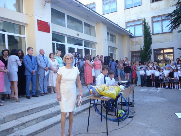 Директор инженерной школы севастополь. 38 школа севастополь. Школа номер 38 севастополь. Школа севастополь 10 гимназия. Школа 60 севастополь.